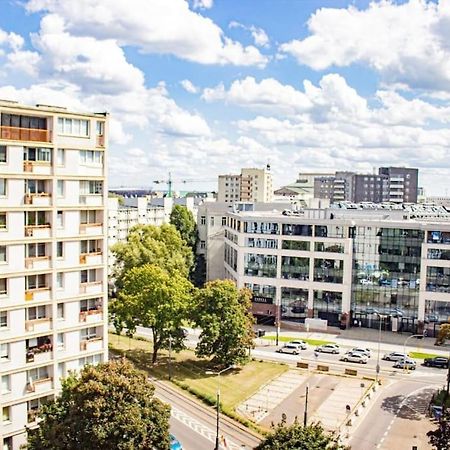 Central Apartment With Balcony And Views, Old Town, Metro Warsaw Exterior photo