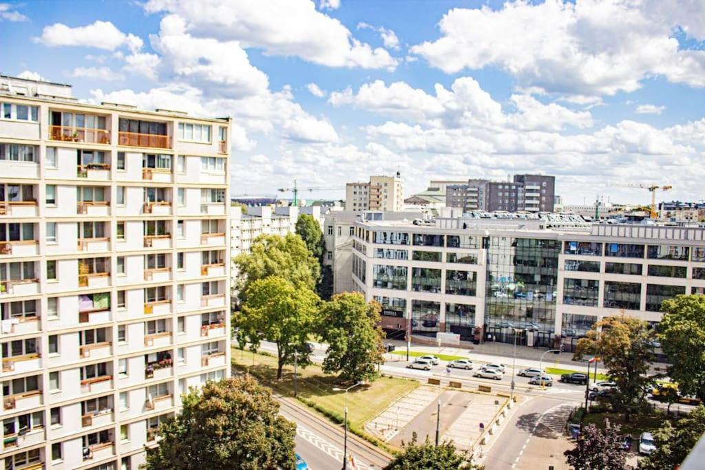 Central Apartment With Balcony And Views, Old Town, Metro Warsaw Exterior photo